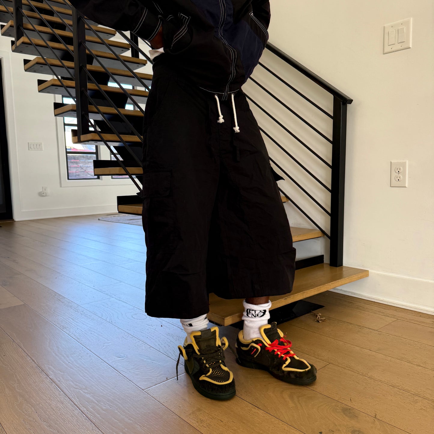 Black Ribstop 3/4 Shorts